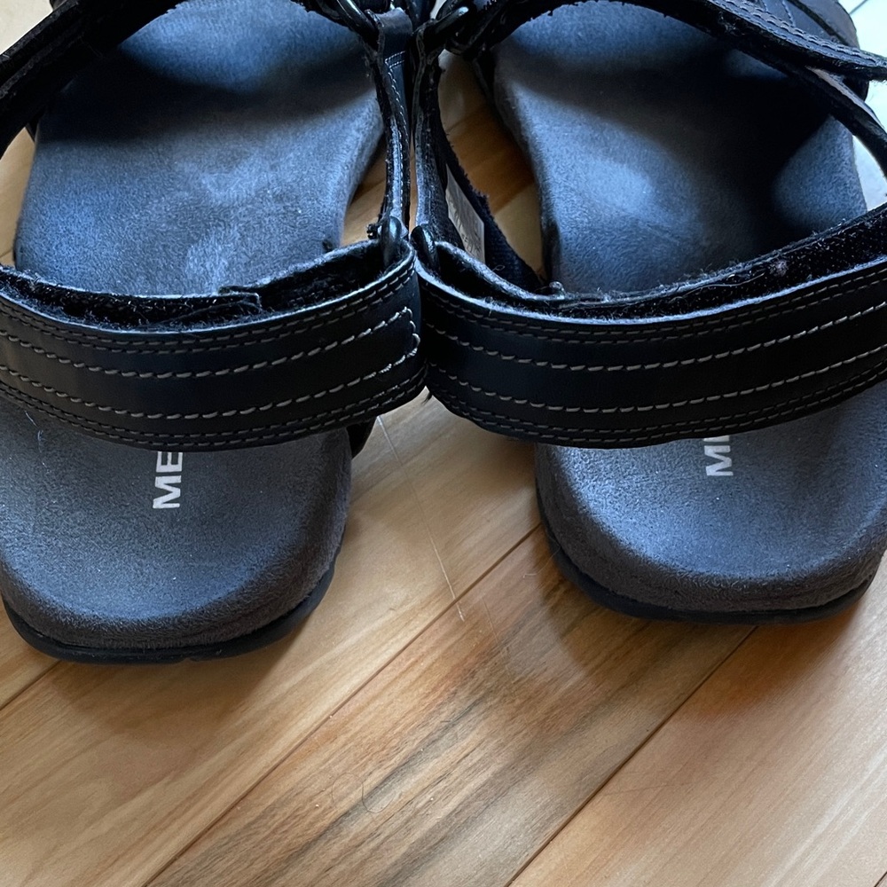 Merrell Black Adjustable Sandals - Picture 4 of 5